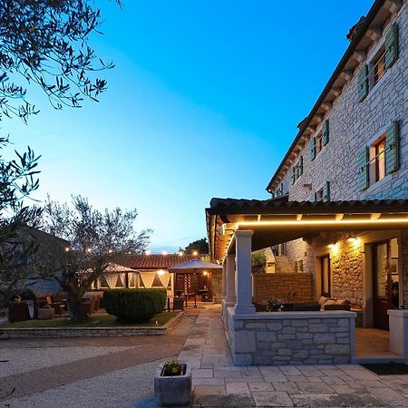 B & B Casa Rustica Dva Baladura Rooms Kanfanar Esterno foto